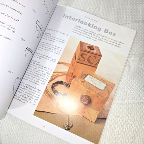 'Wonderful Wraps' Art Book - Picture 3 of 13